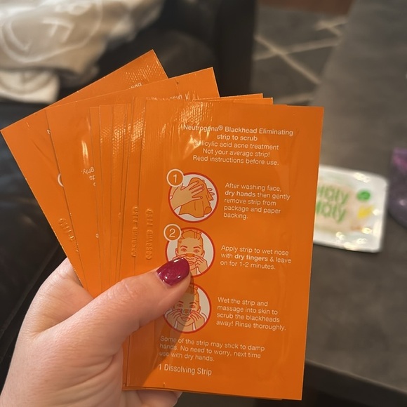 NEW Skincare Mask/Pore Strip Bundle - Picture 6 of 14